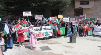  Bitlis’te vatandaşlar Filistin için yürüdü